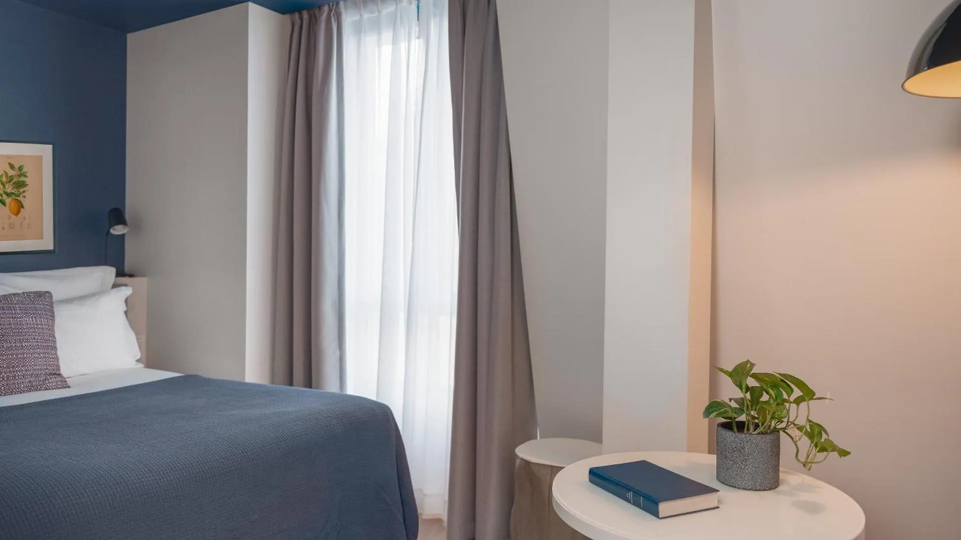 Hotel Belleval Παρίσι 4*,  Γαλλία